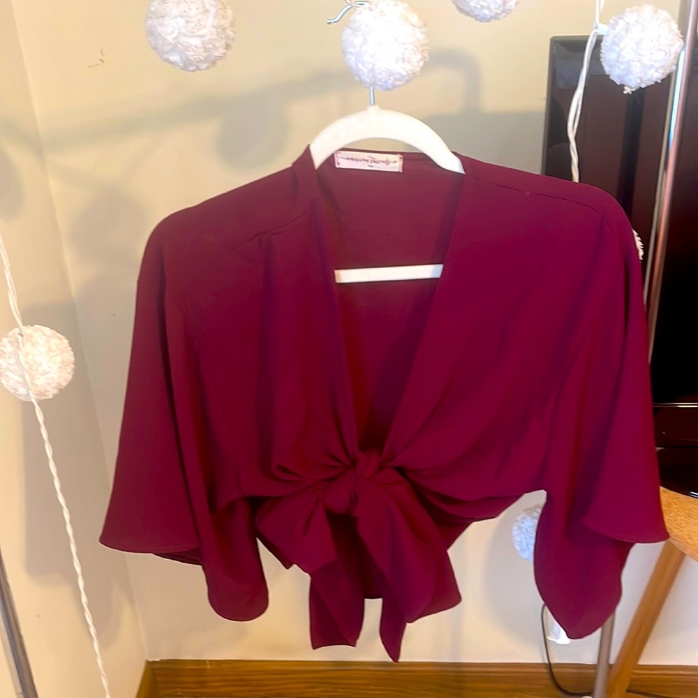 American threads tie top(maroon)